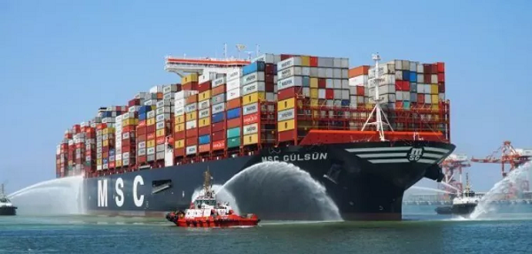 MSC运力超过马士基，成为全球第一大船公司