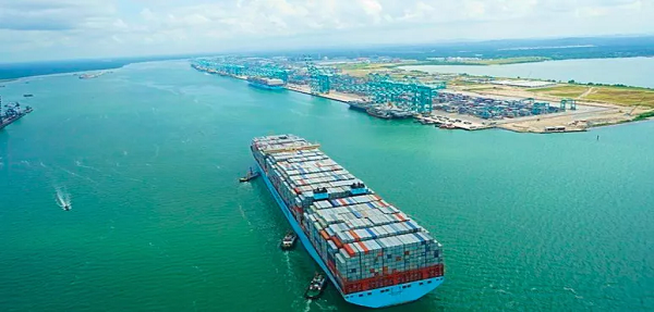 全球37%的集装箱运输被迫延期，进一步推动国际海运费上涨